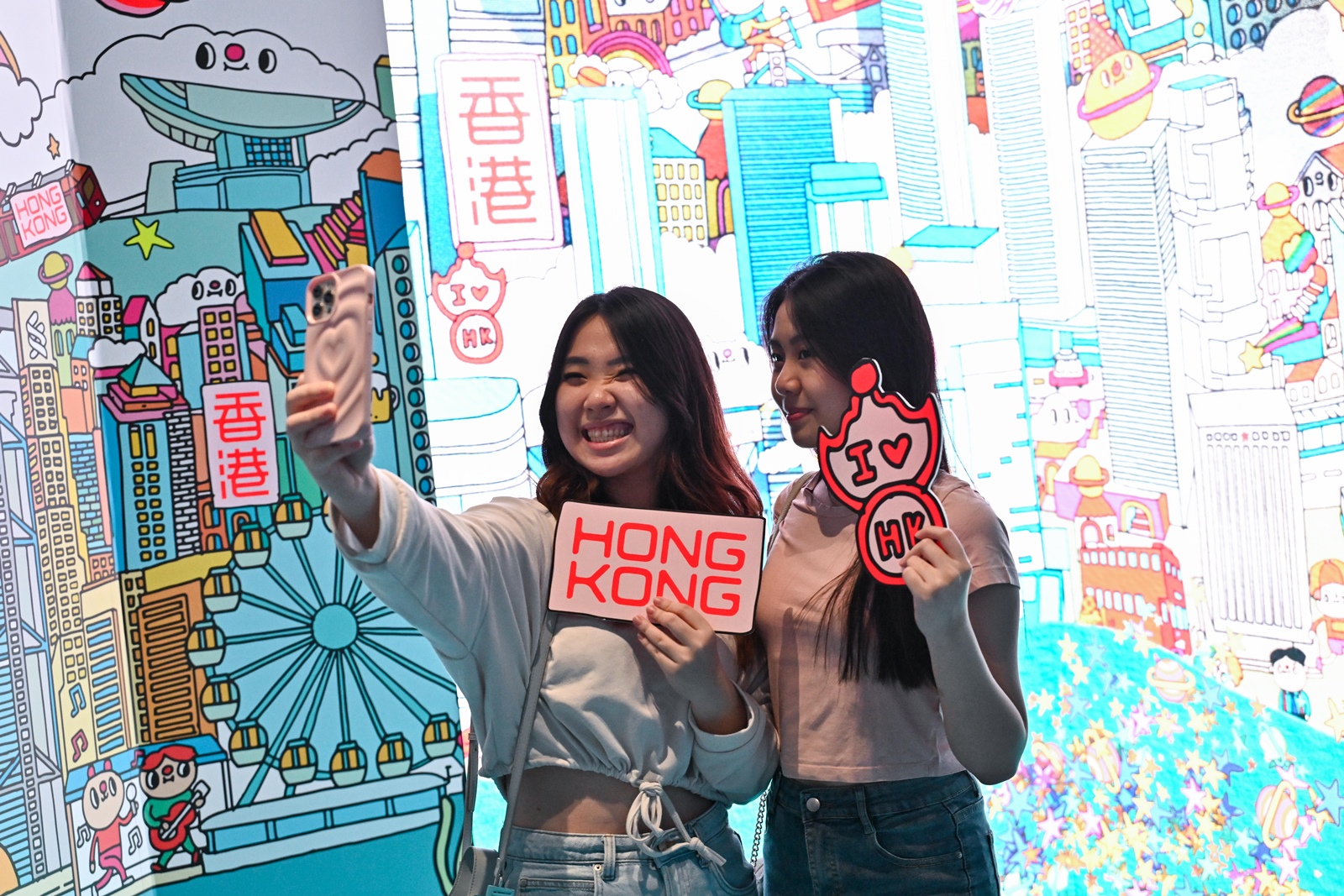Immersive Hong Kong
