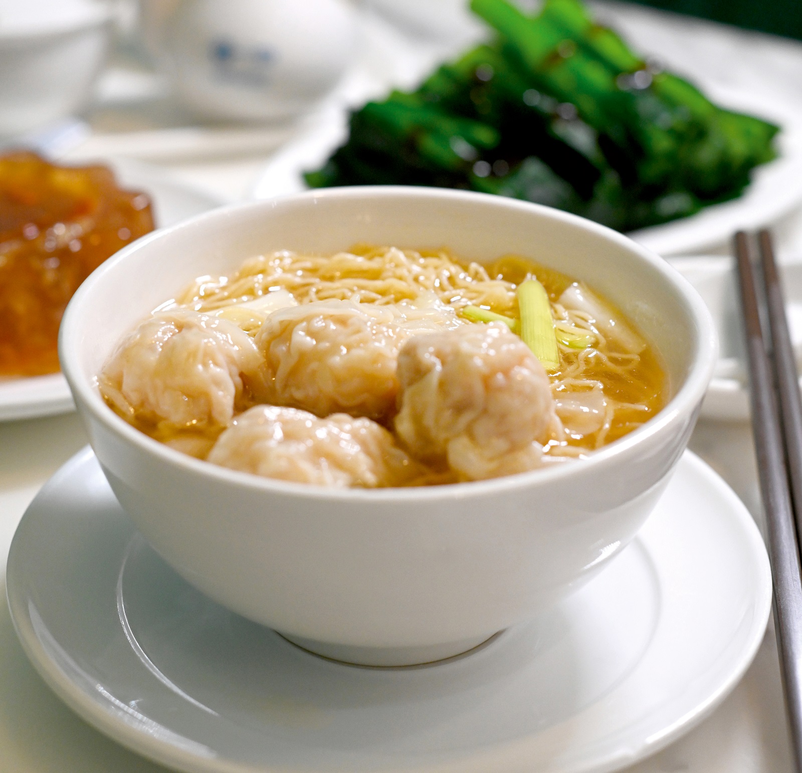 Wonton noodles