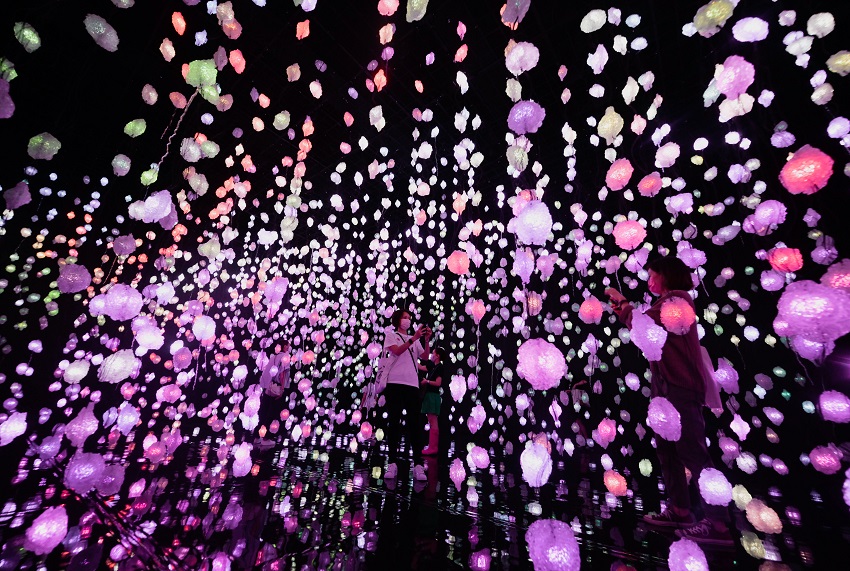 Swiss media artist Pipilotti Rist’s exhibition at Tai Kwun Contemporary (2022)